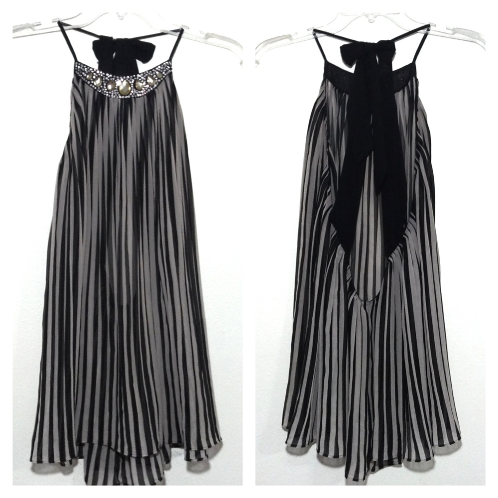 Victoria's Secret Black White Embellished Babydoll Top Small